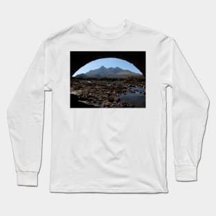 Black Cuillin, Isle of Skye, Scotland Long Sleeve T-Shirt